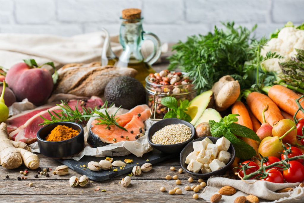 Immagine rappresentante gli igredienti della dieta mediterranea
