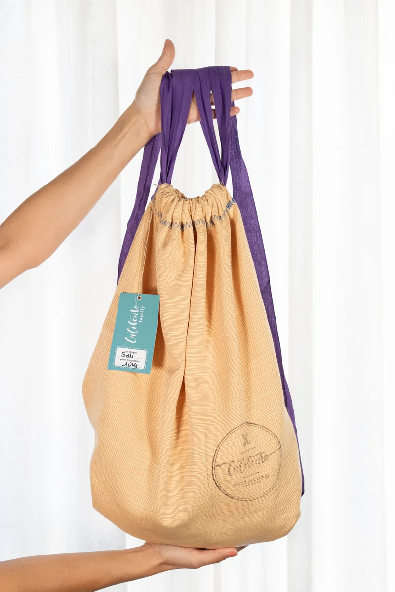 Sali - Bag That Becomes a Lightweight Backpack 5