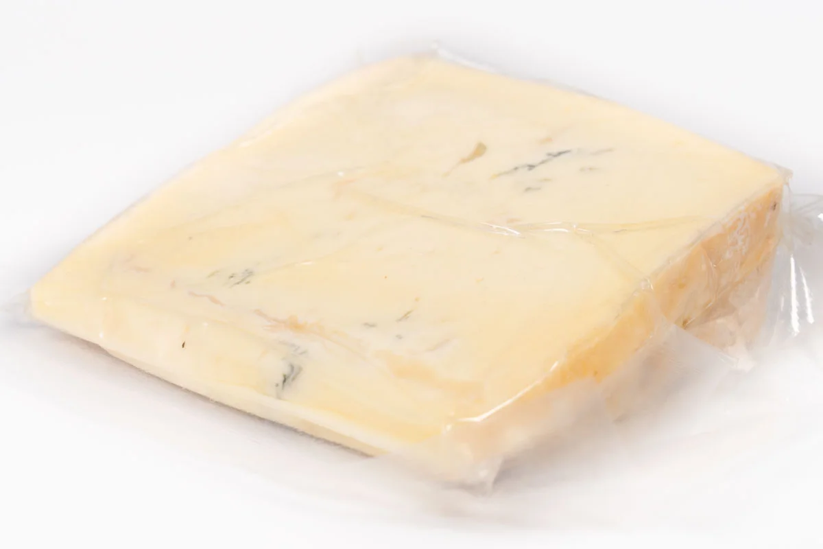 Cuneo Blue Cheese from Cow Milk 2
