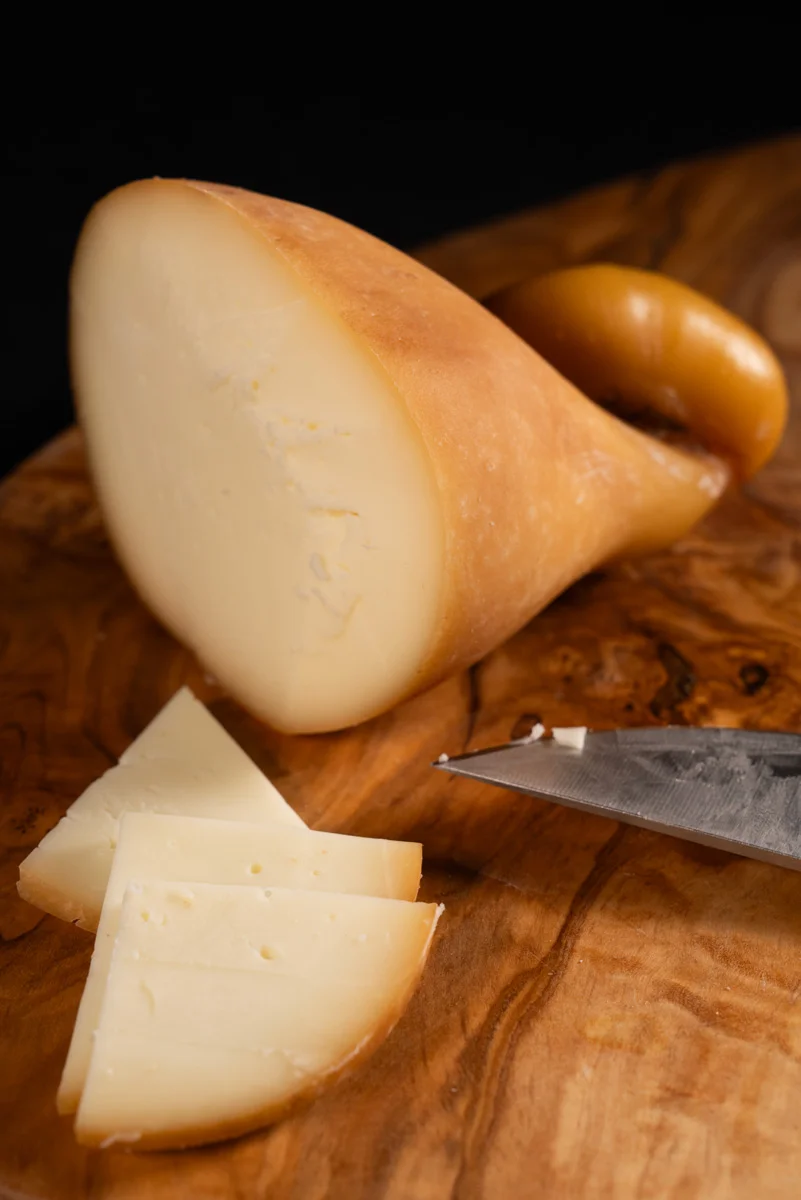 Smoked Scamorza 450g 2
